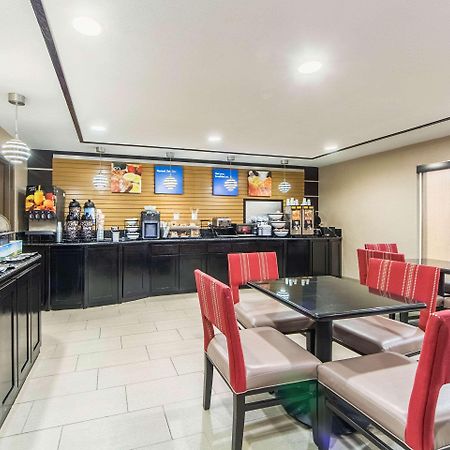 Comfort Inn Dallas Park Central Bagian luar foto
