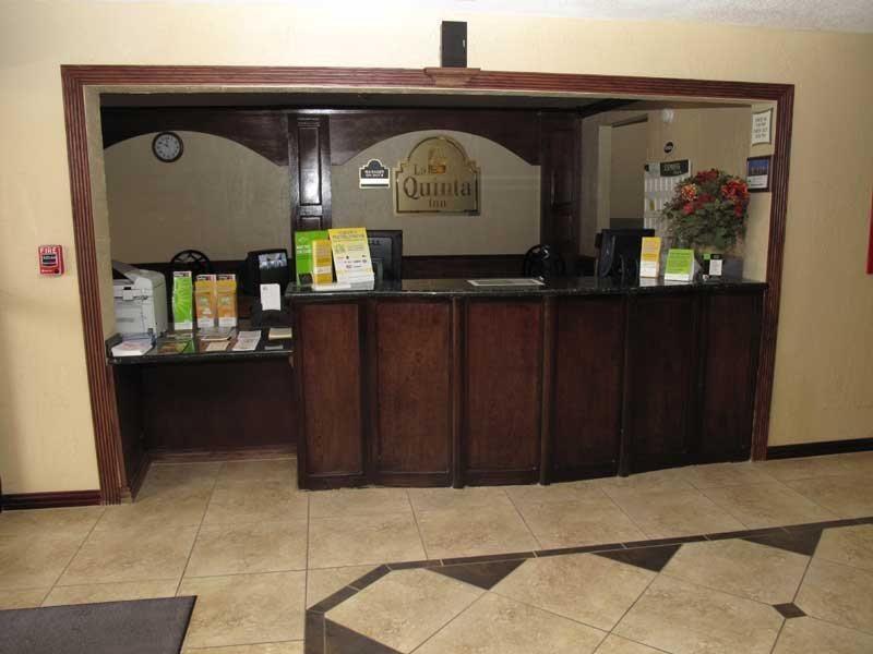 Comfort Inn Dallas Park Central Bagian luar foto