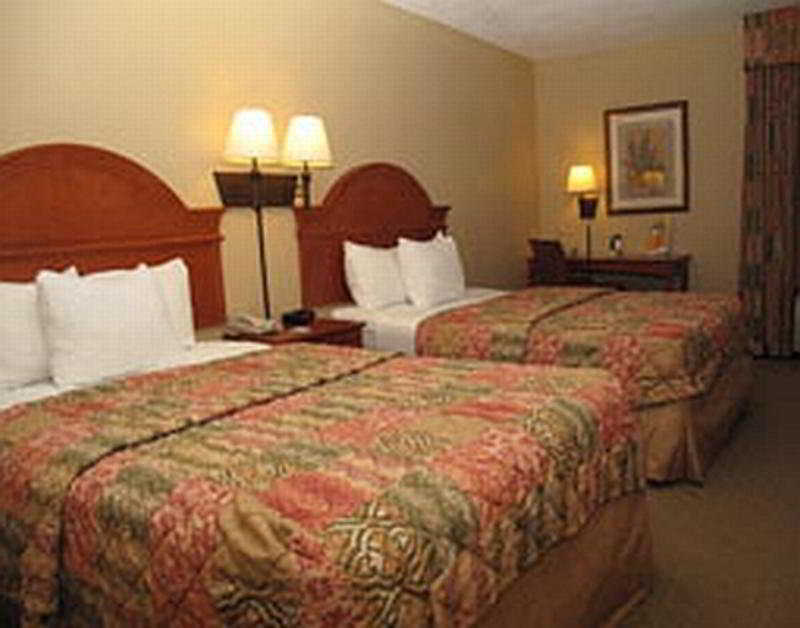 Comfort Inn Dallas Park Central Bagian luar foto