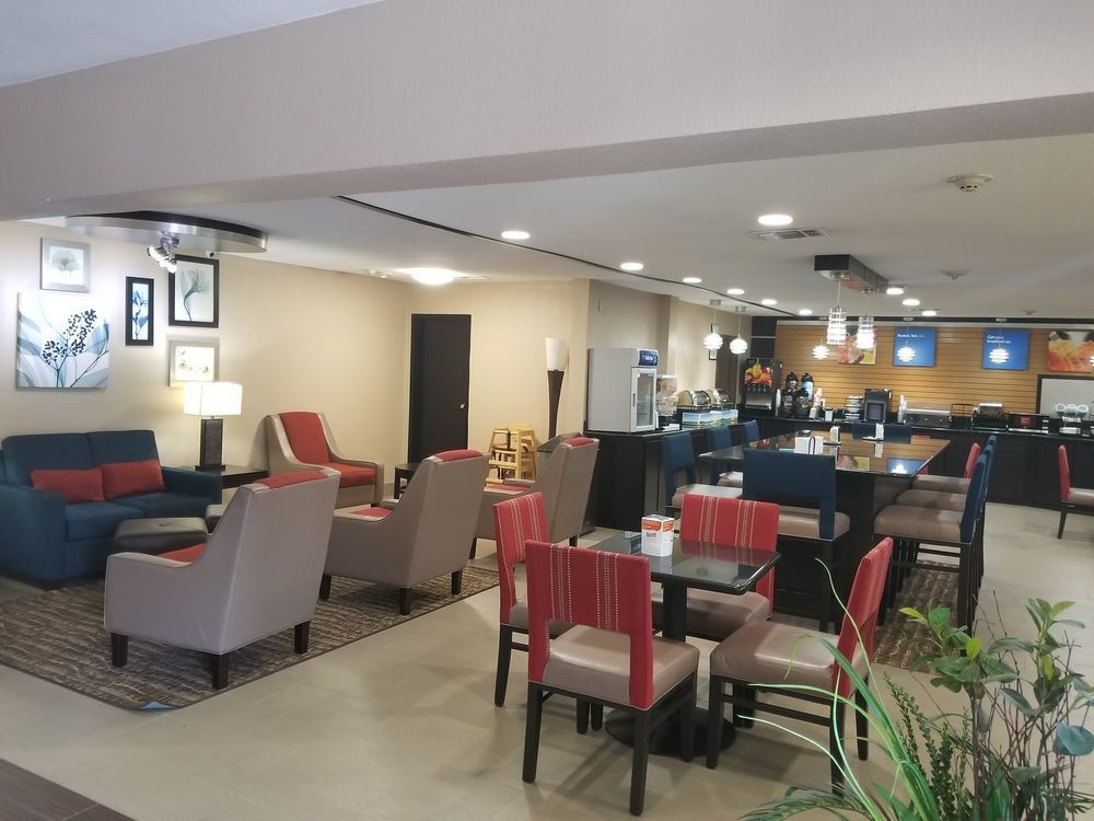 Comfort Inn Dallas Park Central Bagian luar foto